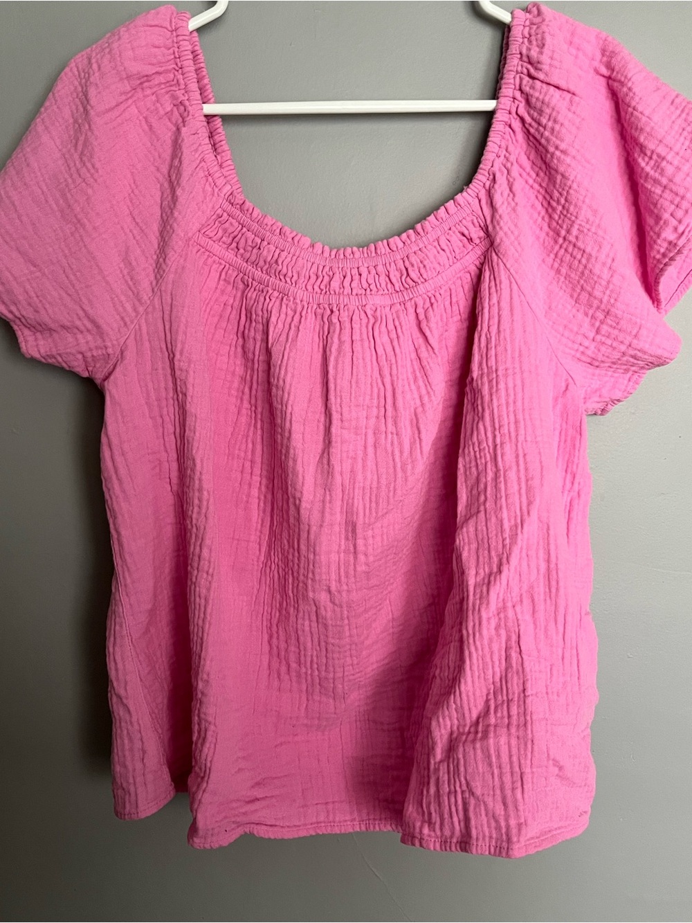 Women's Pink Gauze Ruched Neckline Top